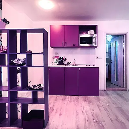 Luxury Romantic In Private With Parking And Pool Balchik