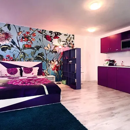 Luxury Romantic In Private With Parking And Pool Balchik