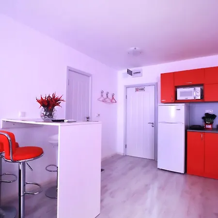Apartment Luxury Romantic In Private With Parking And Pool