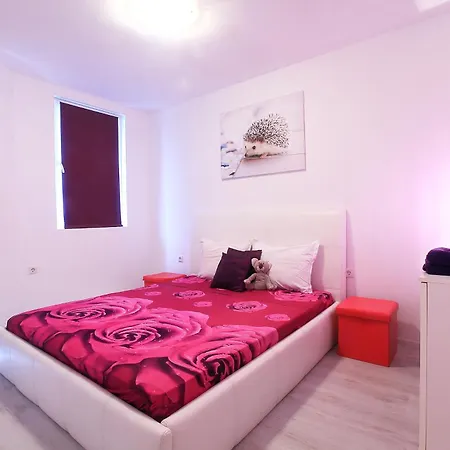 Luxury Romantic In Private With Parking And Pool Balchik
