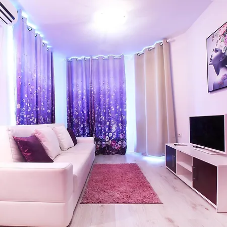 Luxury Romantic In Private With Parking And Pool * Balchik